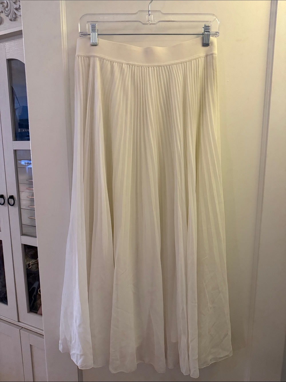 Aritzia Wilfred White Twirl Midi Skirt - L